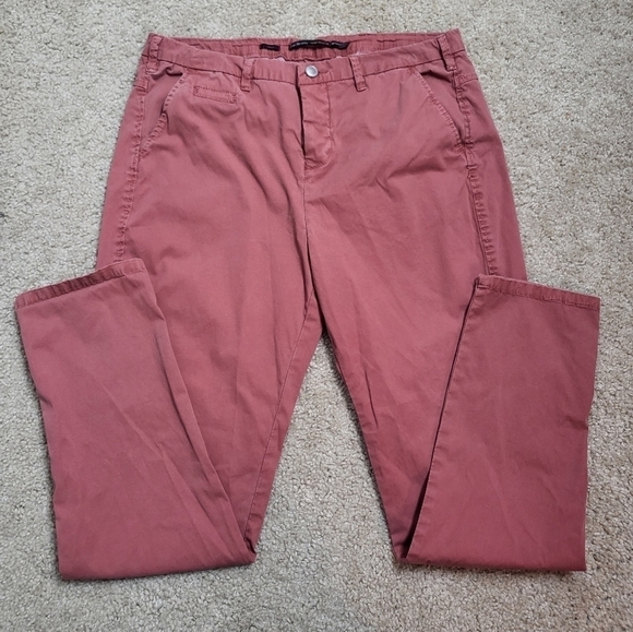 Bershka Basics Chino Pant in Mauve Pink Color - Picture 1 of 11